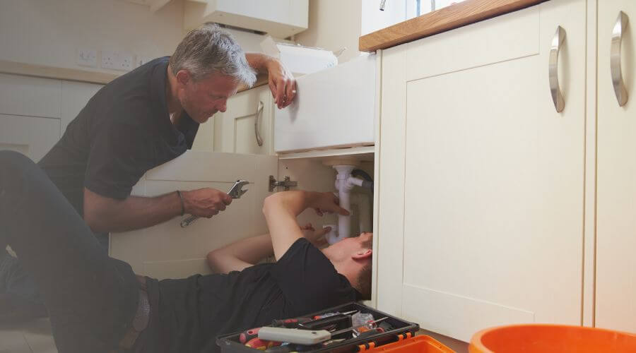 Expert burst pipe repair services in Kenneth, MN
